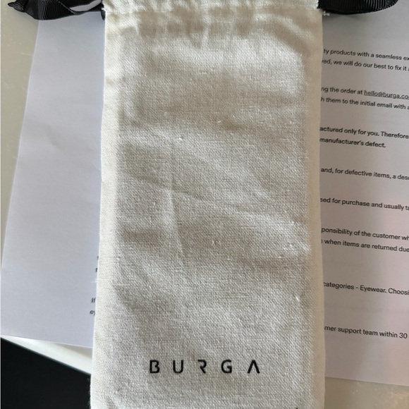 Iphone 17 Pro Max Burga Phone case in Fireside Flannel Signature Plaid - Picture 5 of 5